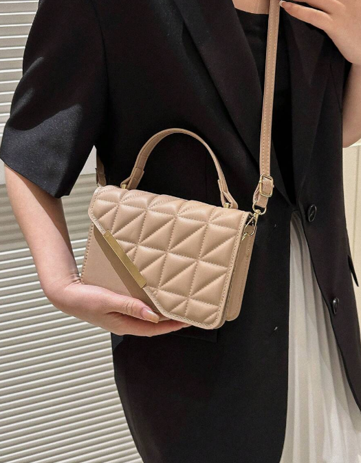 Quilted Fashion Crossbody