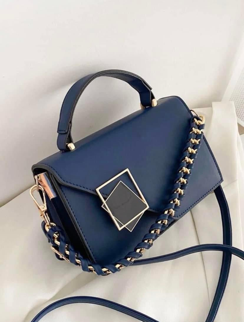 Chain Decor Square Crossbody