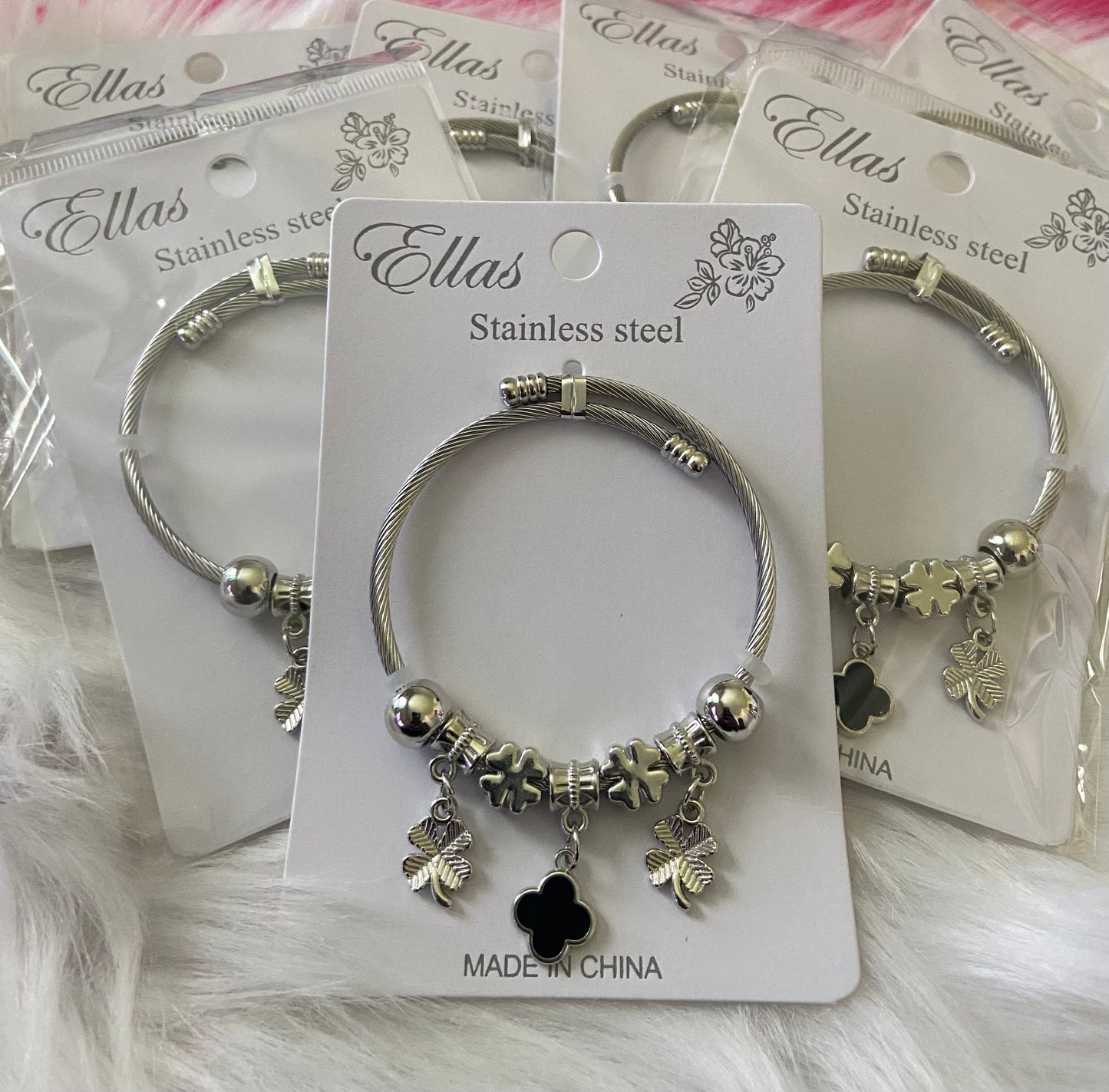 Quatrefoil Clover Charm Bracelet