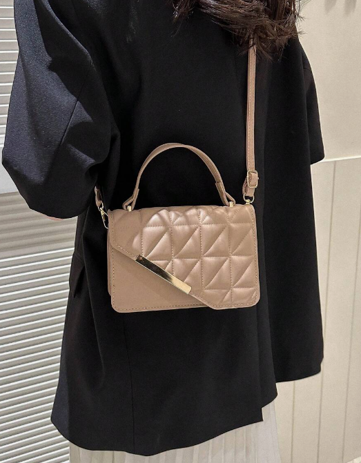 Quilted Fashion Crossbody